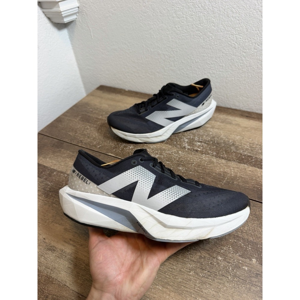 New Balance FuelCell Rebel v4 Graphite Black MFCXLK4 Men Size 10.5 Running